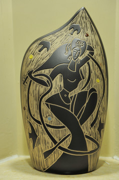 工艺品 彩绘花瓶