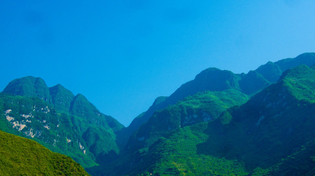 大山 青山