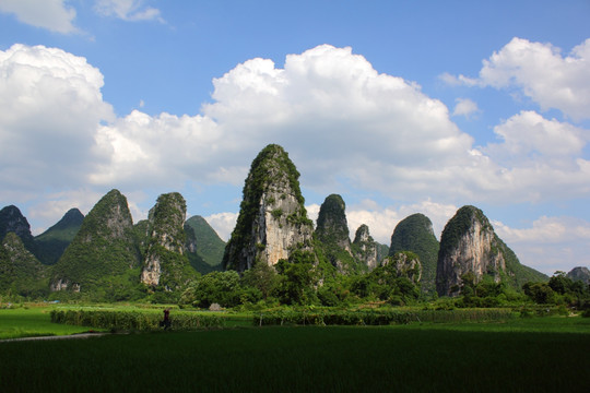 奇峰镇风光