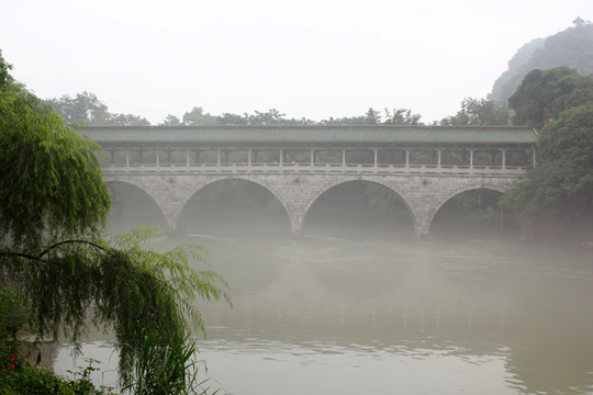 桂林花桥