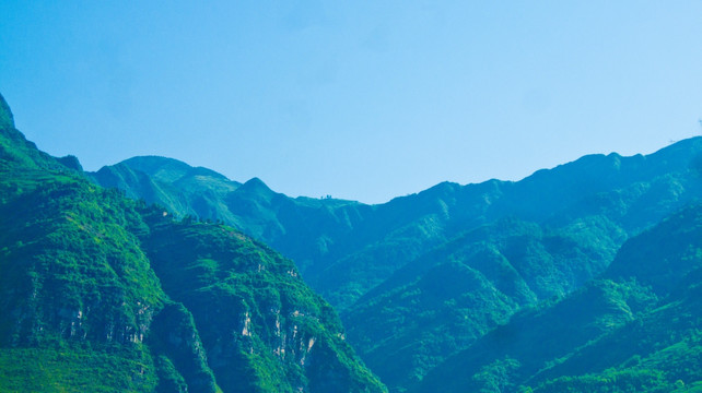 大山 青山