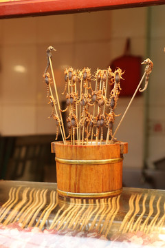 北京王府井小吃油炸蝎子串