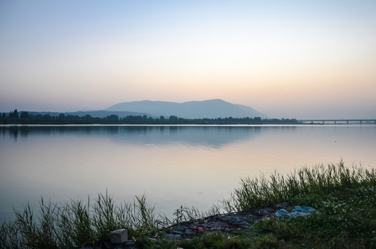 汉江夕阳