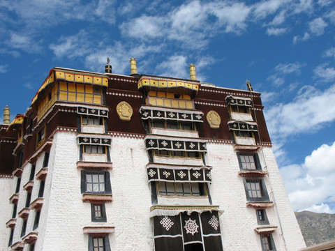 布宫建筑