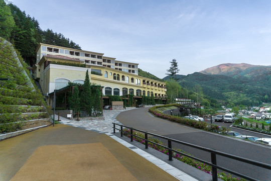 山中旅馆