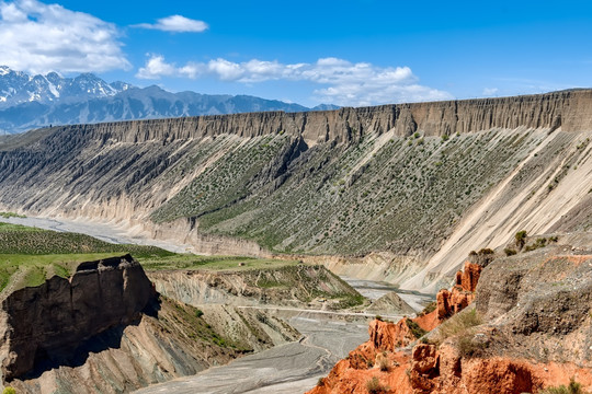 新疆安集海峡谷