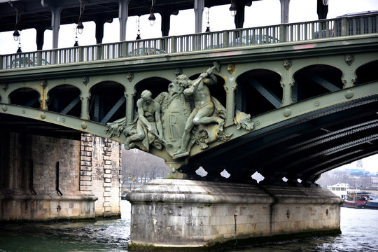 毕哈肯桥的雕塑