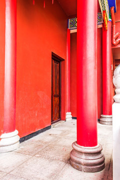 古建筑彩绘 古典 红木柱子