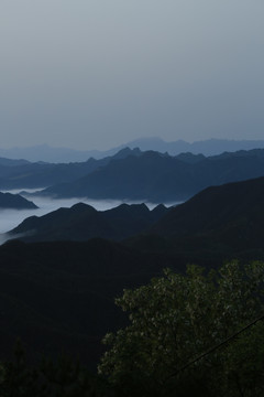 水墨云海