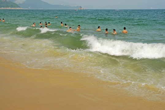 深圳大梅沙的海滨浴场