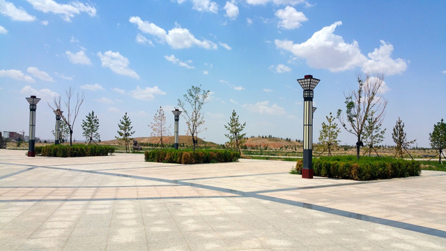 广场