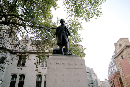 英国伦敦林肯雕像