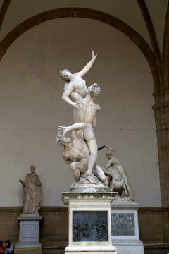 雕塑 掠夺萨宾妇女 兰齐回廊