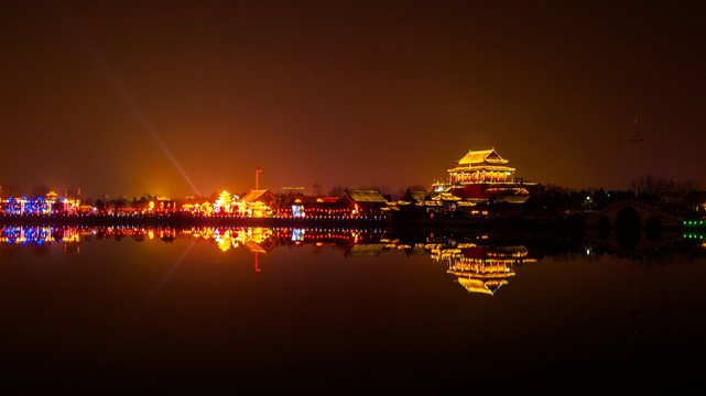 开封龙亭湖夜景