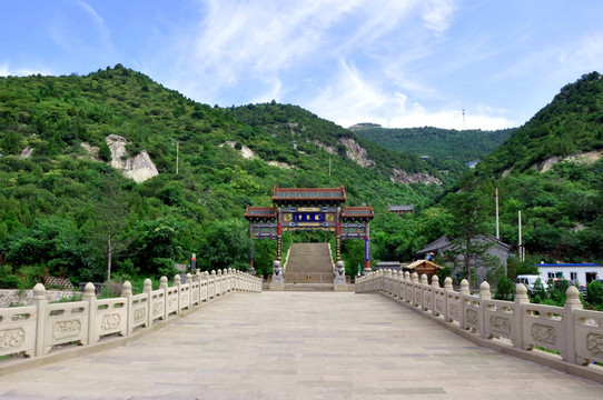 太原太山龙泉寺