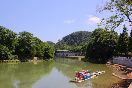 桂林小东江