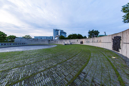 上海大学溯园