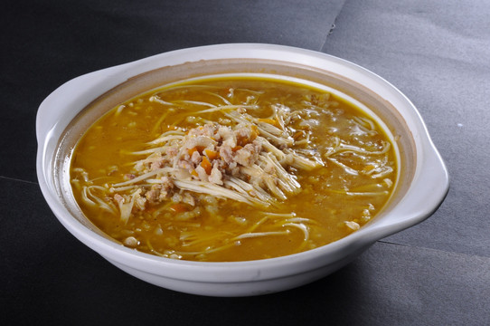 金针菇肉沫汤