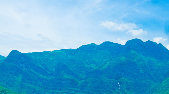 山岭 青山