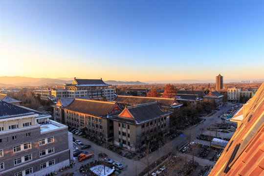 北京大学校园风光图书馆教学楼