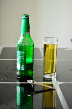 啤酒 酒杯
