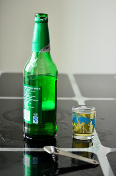 啤酒 酒杯