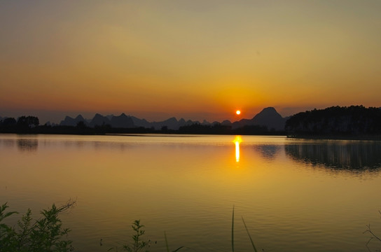 湖景 湖水