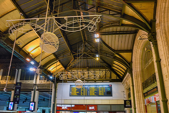 巴黎里昂火车站大厅屋顶结构