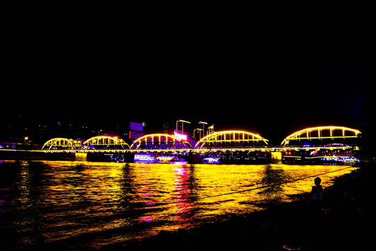 兰州黄河铁桥夜景