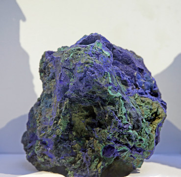 蓝铜矿孔雀石共生结晶体