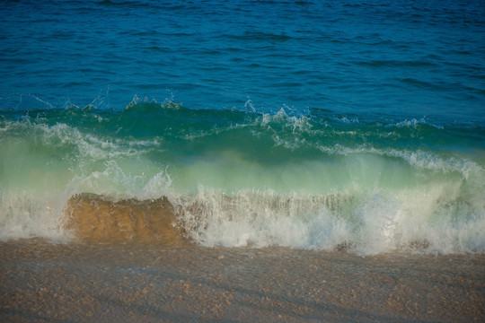 蓝色海浪