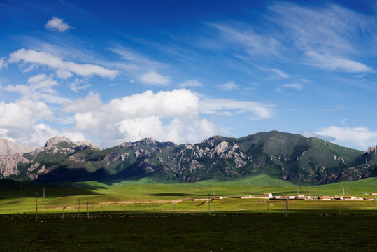 若尔盖大草原 藏族民居