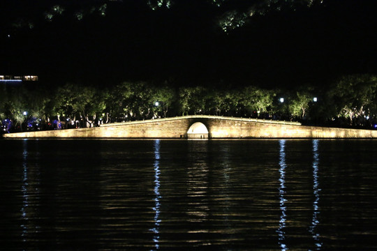 西湖夜景