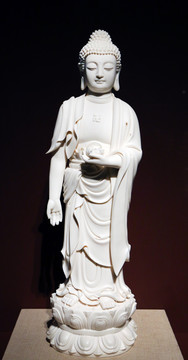 德化窑象牙白瓷西方三圣像