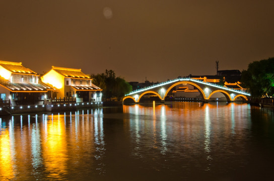 山塘街夜景