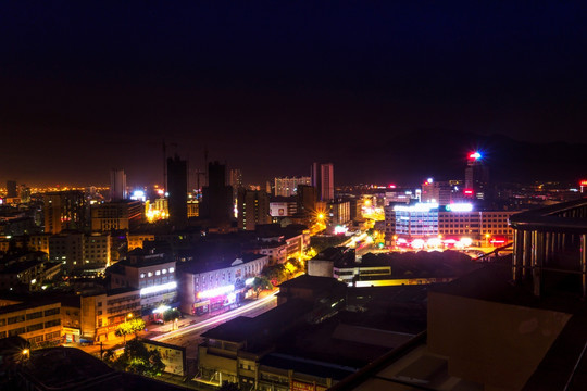 东城夜色