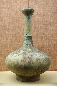 秦汉时期 青铜壶