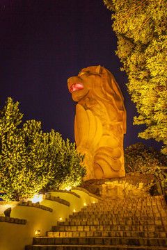 圣淘沙鱼尾狮塔夜景