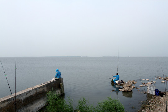 钓鱼 垂钓 湖面 鱼竿 湖水