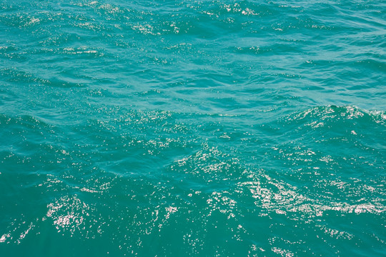 蓝色海水