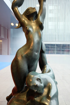 铜质雕塑