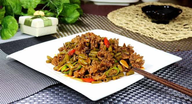 酸豆角腰花