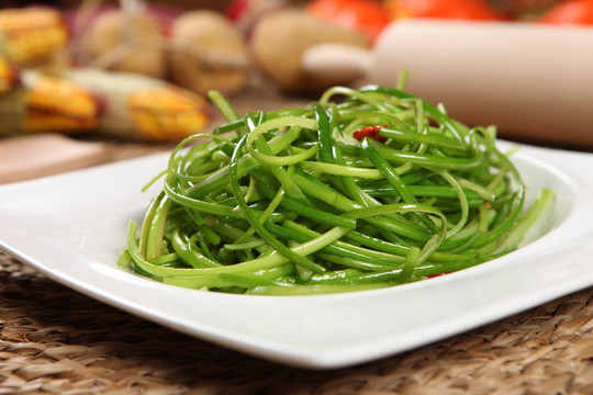 炒蒜苔丝