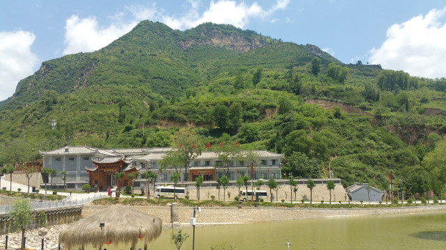 山峰