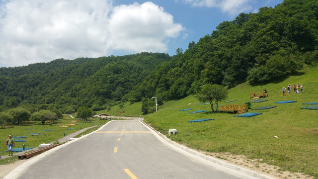 山间公路