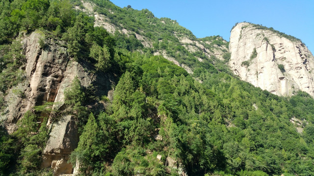 山峰