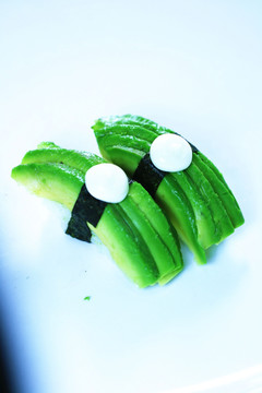 牛油果寿司