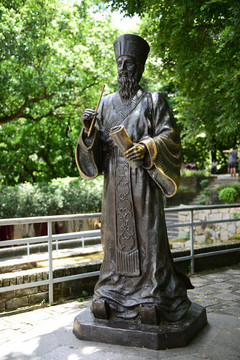 利玛宝神父雕像