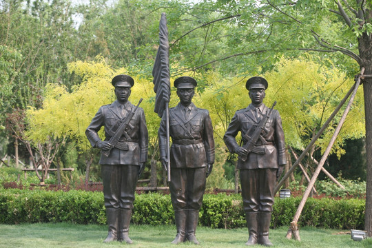 三军仪仗队雕塑