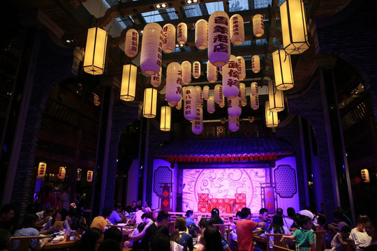 成都锦里 茶馆餐厅戏剧表演舞台
